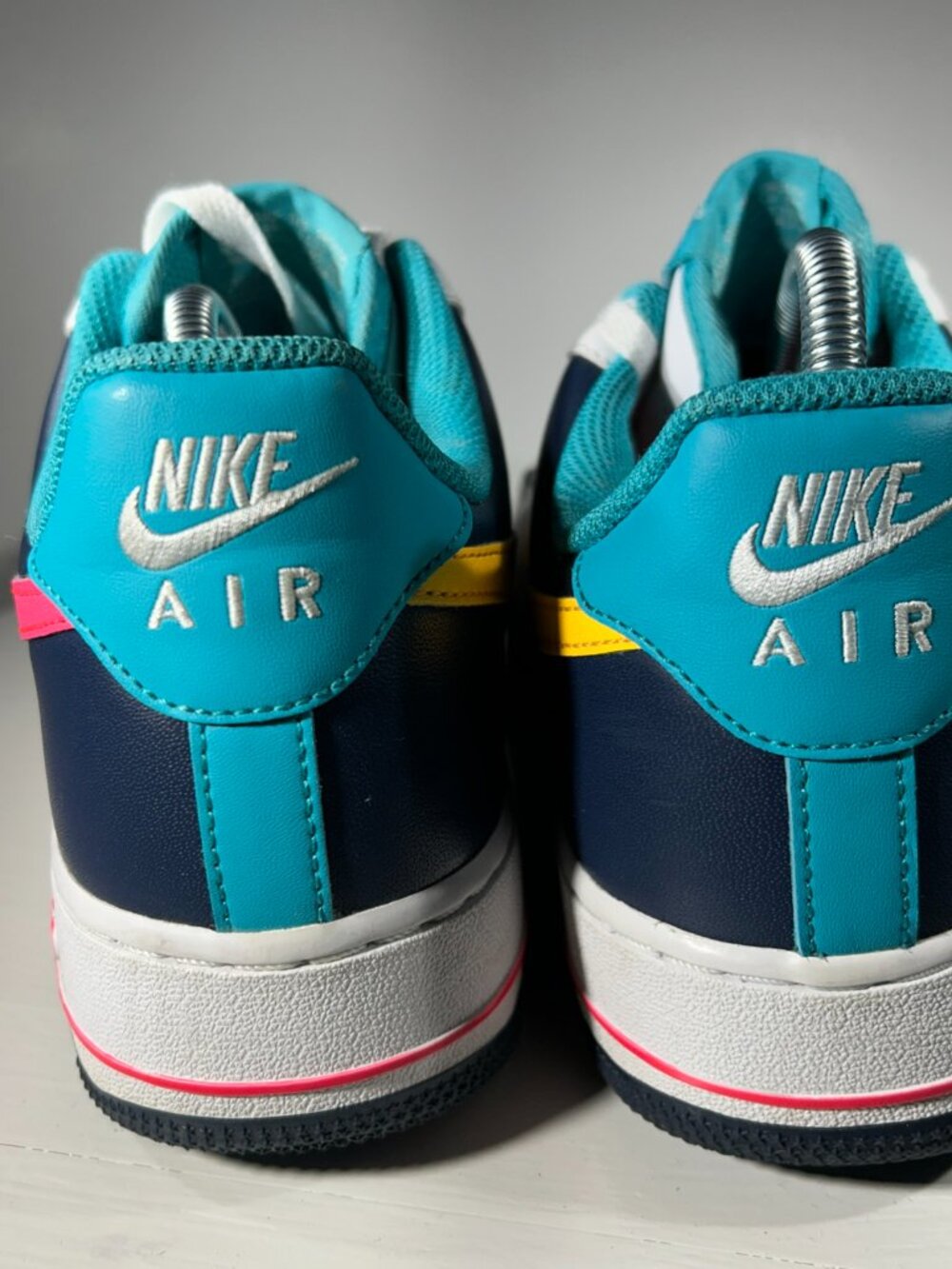 Nike Air Force 1 90s South Beach Mens Shoes Size 9.5 White Sneakers AF1 Thunder - Picture 6 of 12